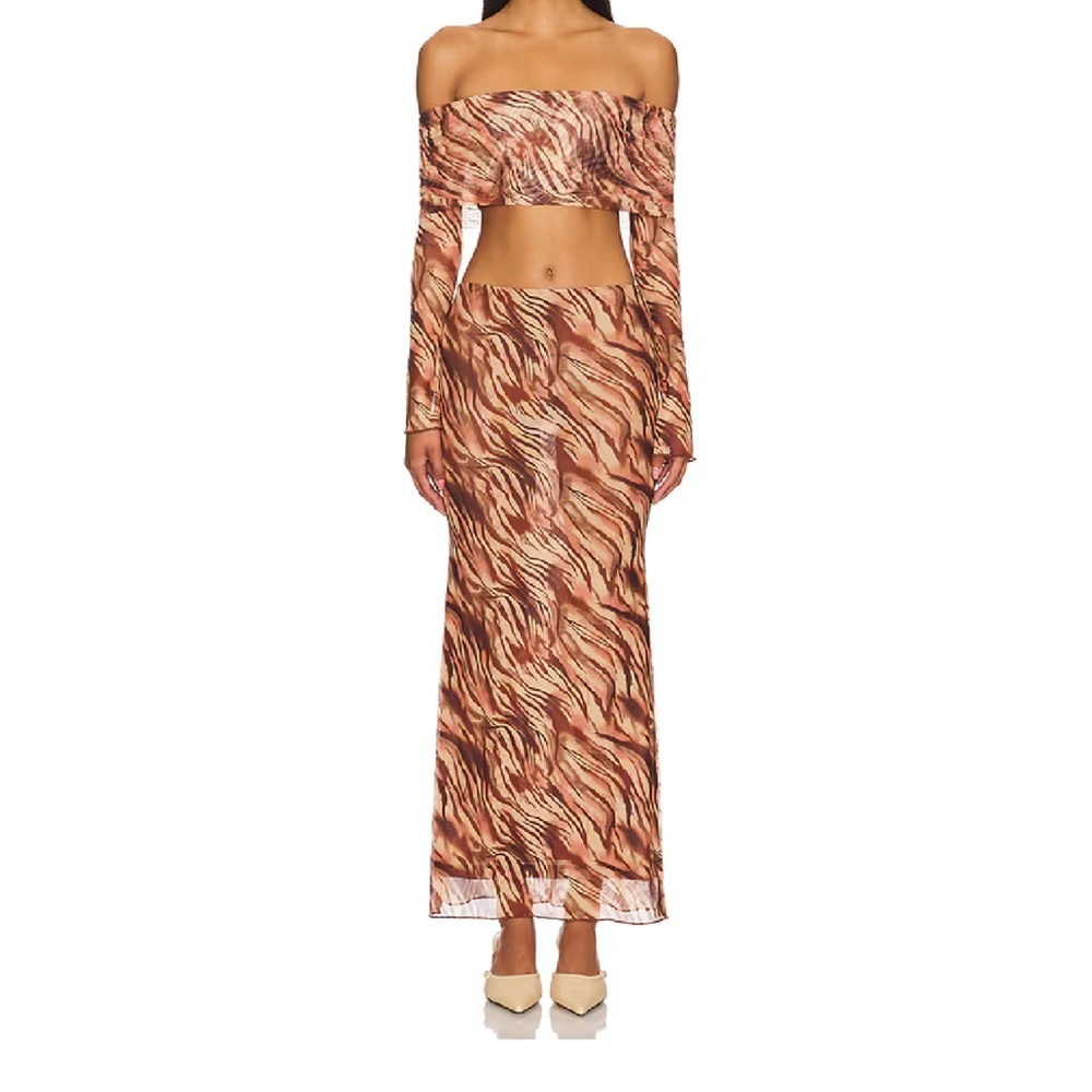 Superdown Viv Skirt Set TOP ONLY size Xs